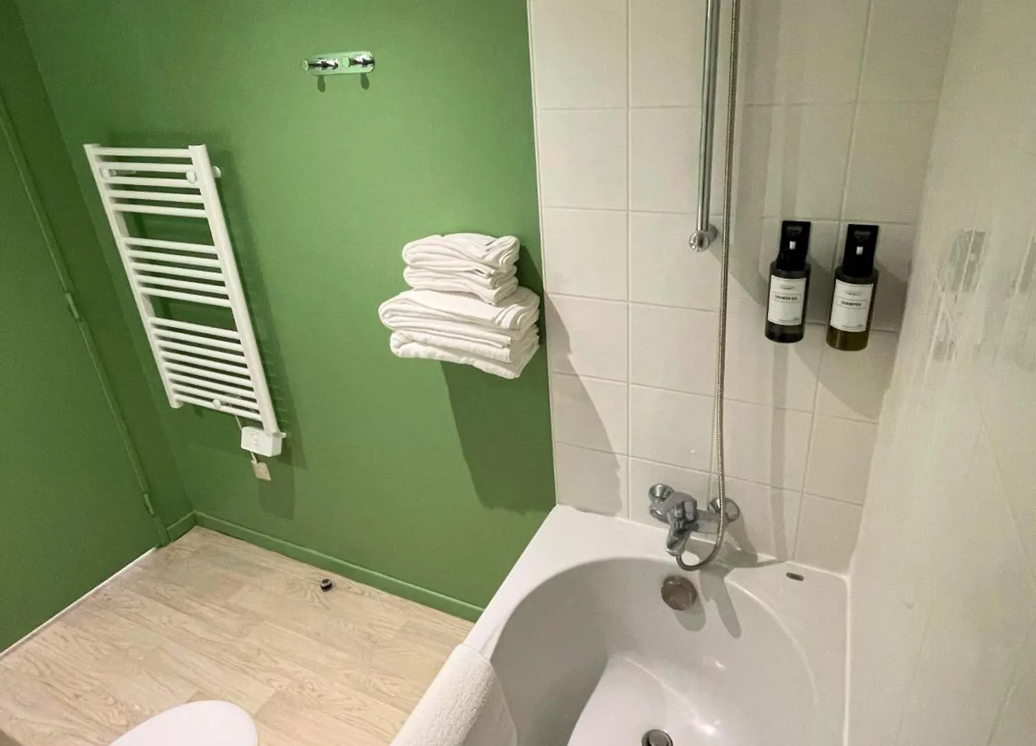 Boudoir - Clim-Wifi-Twin-Gare Apartment Lourdes 0*,  France